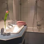 فندق أنليج 3*